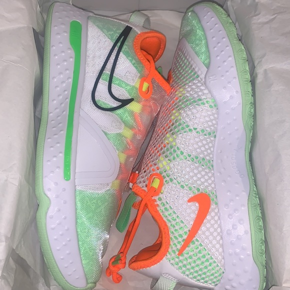 Paul George 4’s Gatorade - Picture 2 of 9